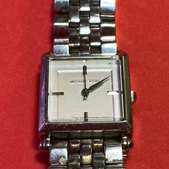 Michael Kors  Women's Stainless Steel Watch - Picture 1 of 4